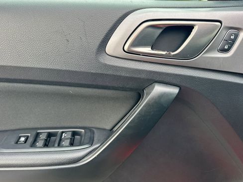 Used 2021 Ford Ranger XLT w/ Equipment Group 301A Mid image 11