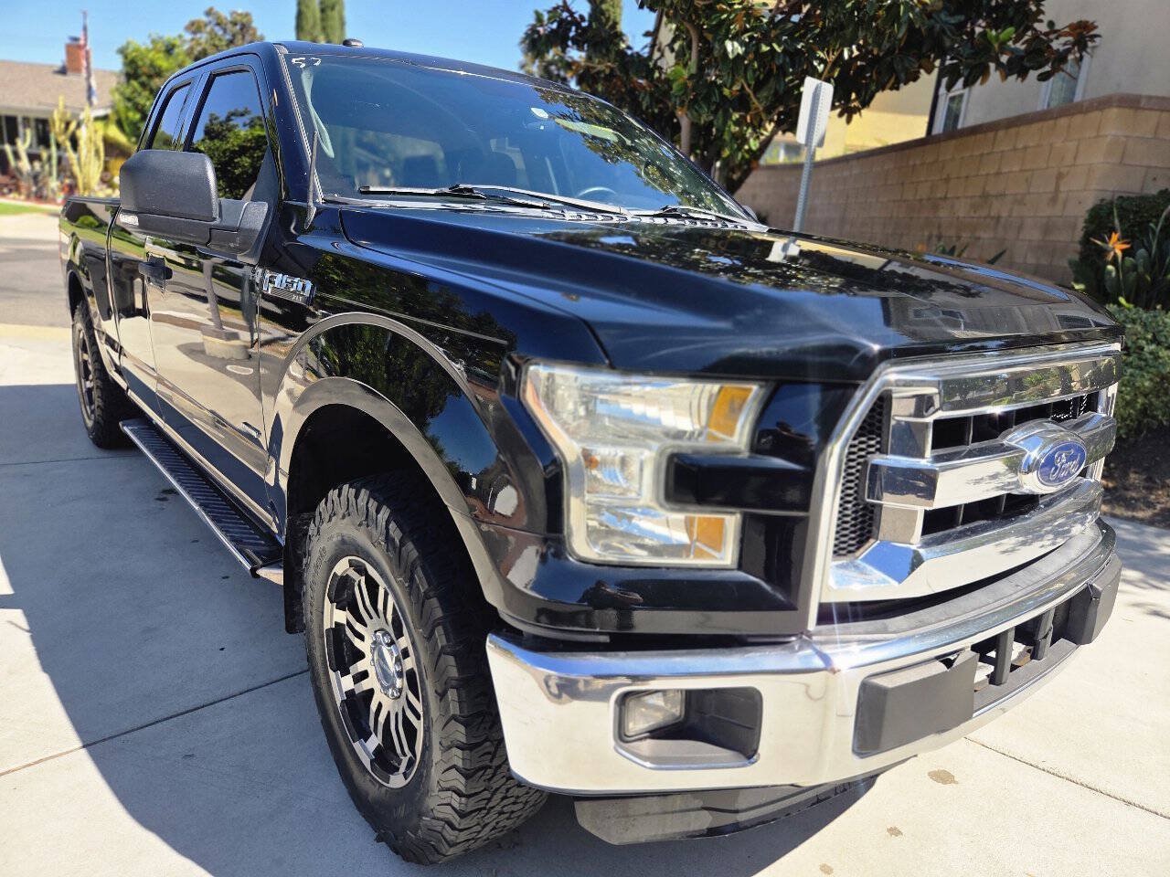 Used 2016 Ford F150 XLT w/ Equipment Group 301A Mid RWD image 15