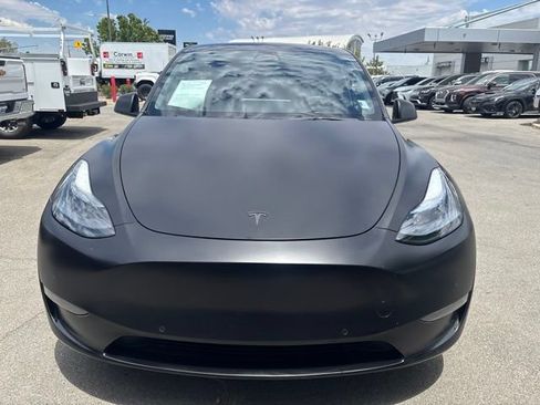 Used 2022 Tesla Model Y Performance AWD/4WD image 9