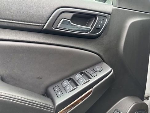 Used 2017 Chevrolet Tahoe LT w/ LT Signature Package image 30