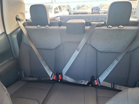 New 2026 Ford Maverick XL image 16