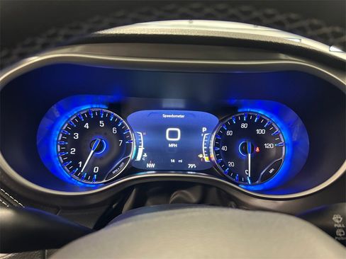 New 2026 Chrysler Pacifica Select image 21