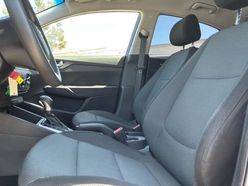 Used 2022 Hyundai Accent SE FWD image 18