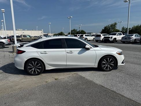 Used 2022 Honda Civic EX-L image 6
