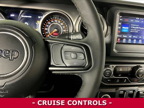 Used 2023 Jeep Wrangler Sport AWD/4WD image 12