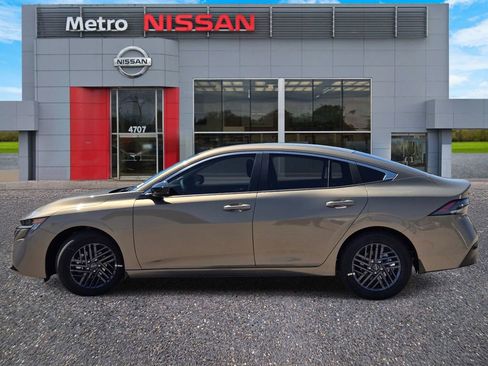 New 2026 Nissan Sentra SV w/ SV Convenience Package FWD image 3