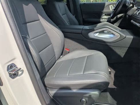 Used 2025 Mercedes-Benz GLE 350 4MATIC image 22