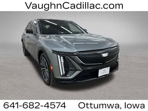 Certified 2025 Cadillac Lyriq Sport image 1