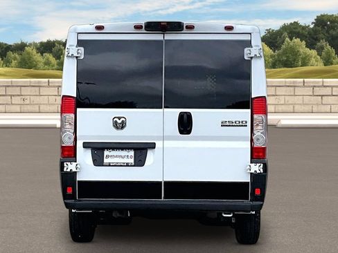 Used 2025 RAM ProMaster 2500 w/ U-Haul Equipment Group FWD image 4