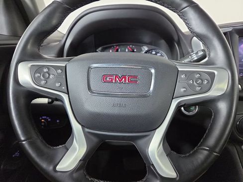 Used 2024 GMC Terrain SLT AWD/4WD image 21