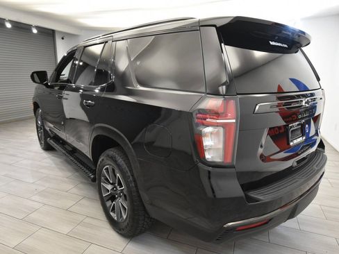 Used 2021 Chevrolet Tahoe Z71 image 3