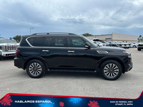 Used 2024 Nissan Armada SL w/ Midnight Edition Package RWD image 4