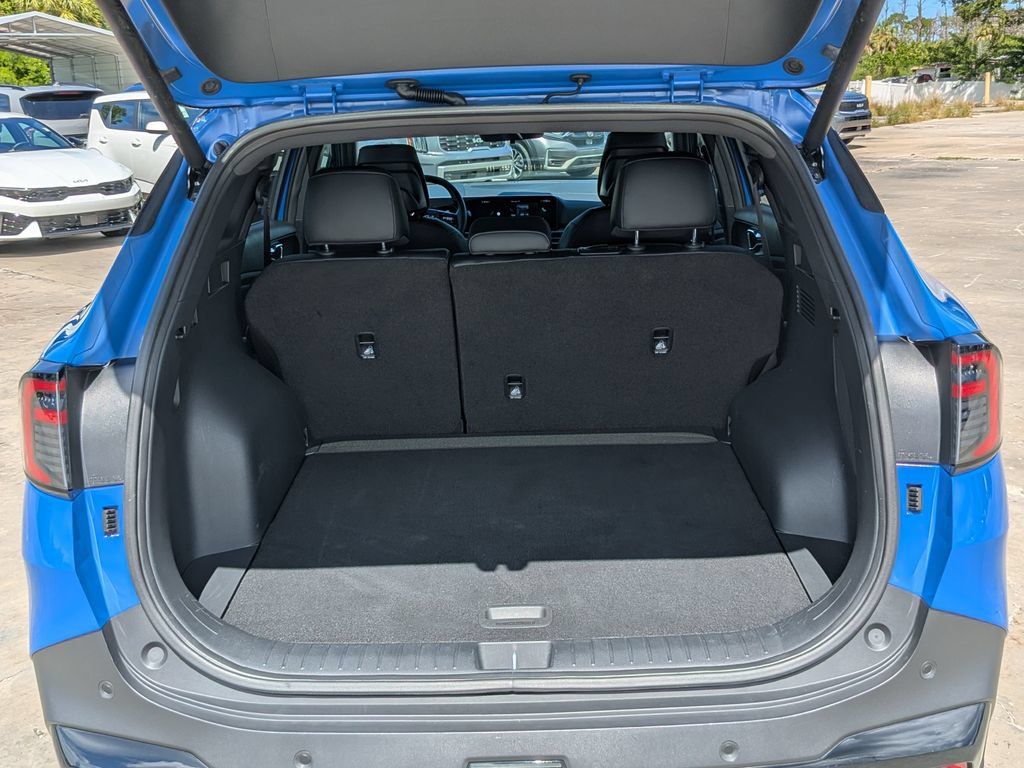 Certified 2026 Kia Sportage X-Pro Prestige AWD/4WD image 13