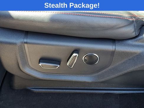 Used 2023 Ford Expedition Limited AWD/4WD image 11