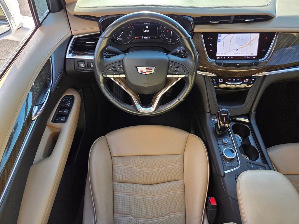 Used 2020 Cadillac XT6 Premium Luxury w/ Platinum Package FWD image 18