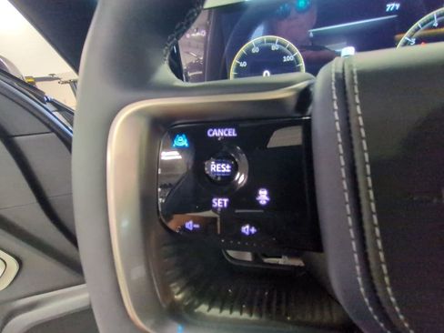 New 2026 INFINITI QX80 4WD w/ Sport Exterior Package image 15