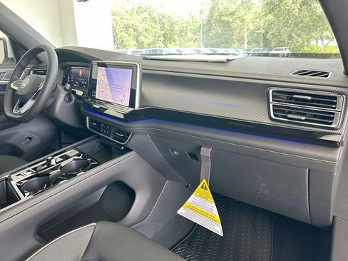 New 2025 Volkswagen Atlas Cross Sport SEL Premium R-Line image 41