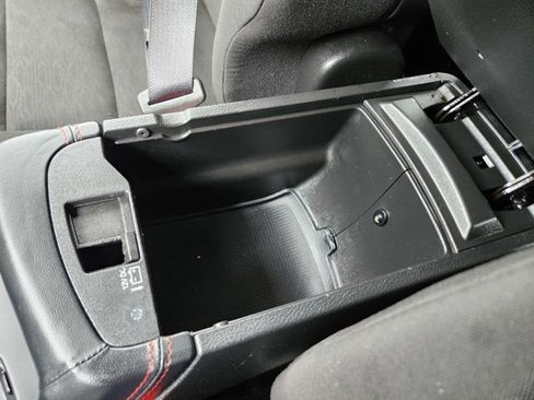 Used 2024 Dodge Durango GT image 12