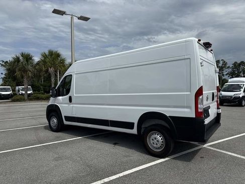 Used 2025 RAM ProMaster 3500 w/ Convenience Group FWD image 5