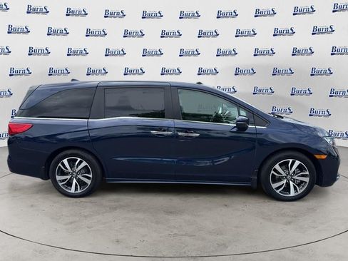 Certified 2023 Honda Odyssey Touring image 9