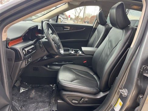 Used 2023 Lincoln Nautilus Reserve image 24