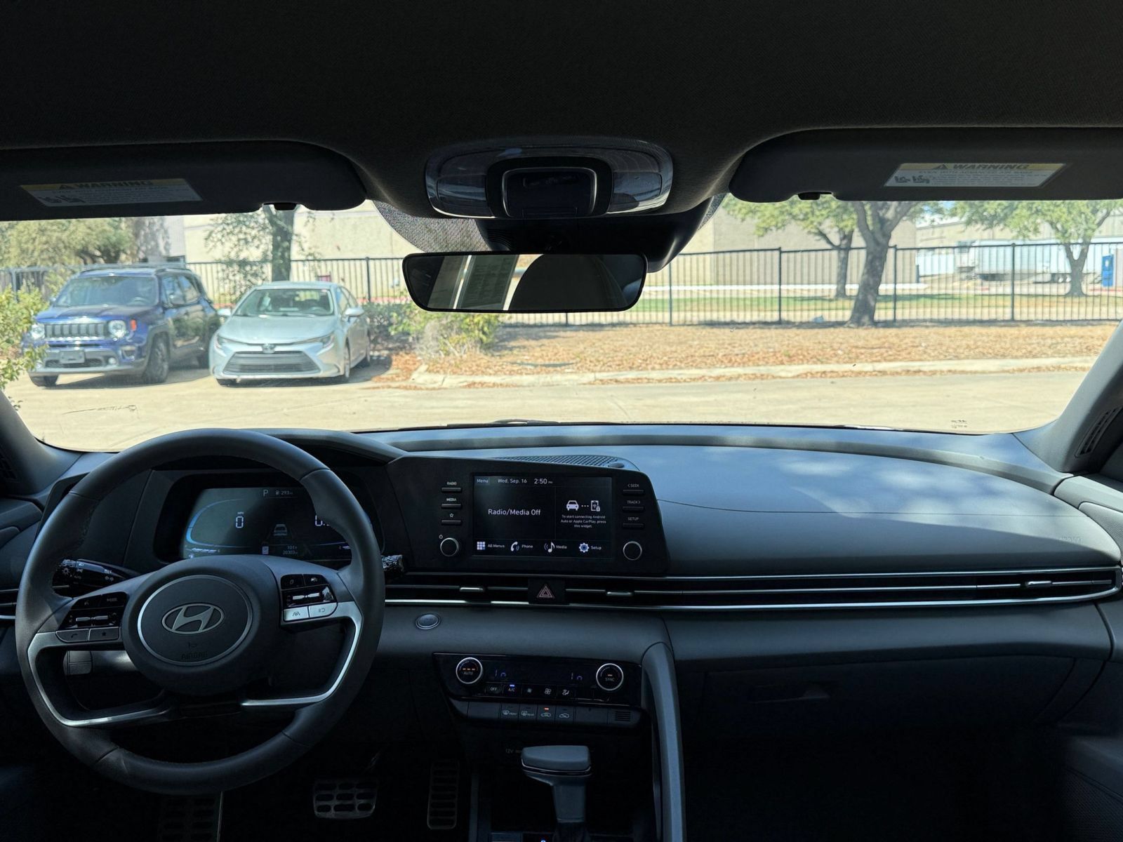 Used 2026 Hyundai Elantra Sport FWD image 32