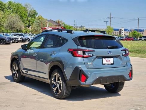 Certified 2024 Subaru Crosstrek 2.0i Premium image 5