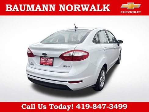 Used 2017 Ford Fiesta SE FWD image 10