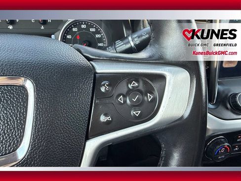 Used 2018 GMC Acadia SLT AWD/4WD image 18