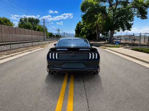 Used 2016 Ford Mustang GT w/ GT Performance Package RWD image 6
