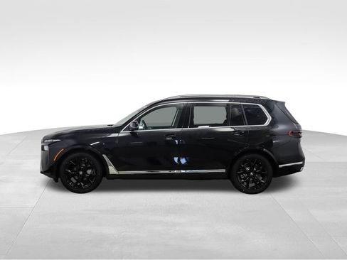 Used 2025 BMW X7 xDrive40i image 2