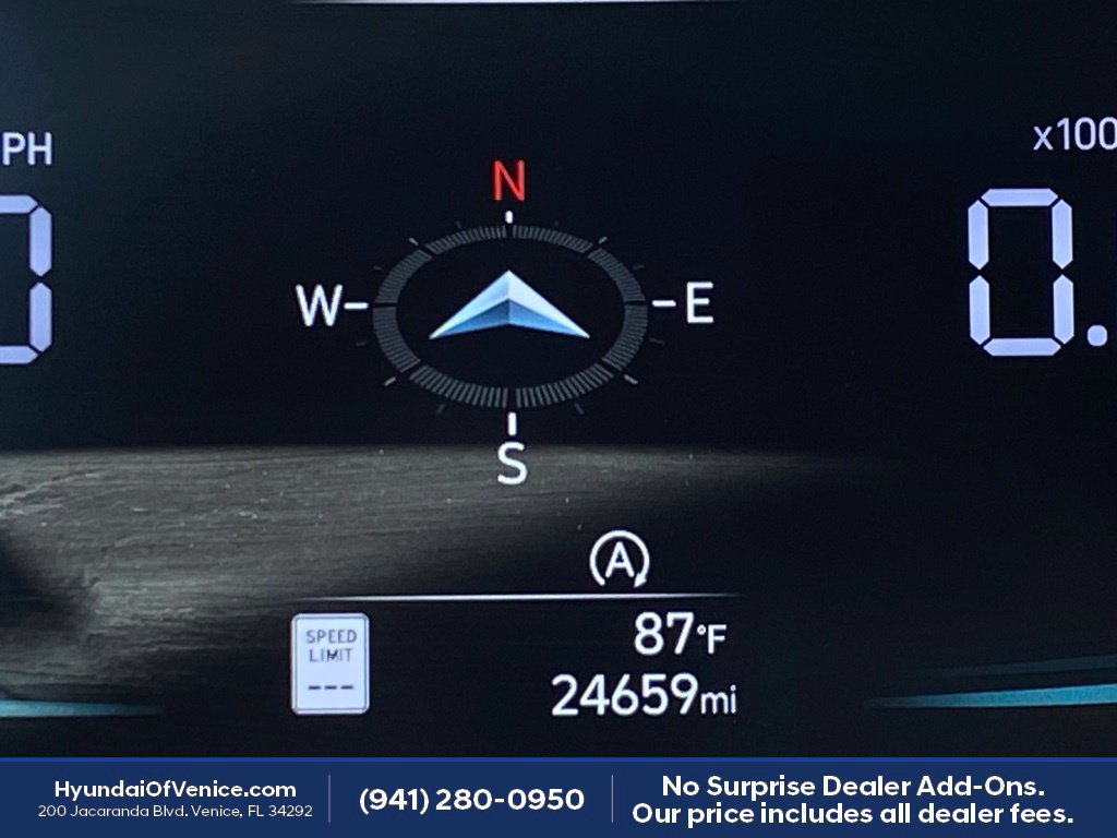 Used 2024 Hyundai Palisade SEL FWD image 24