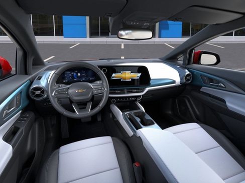 New 2026 Chevrolet Equinox EV LT image 15