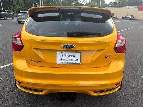 Used 2013 Ford Focus ST FWD image 6