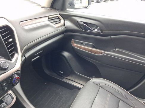 Used 2020 GMC Acadia Denali w/ Denali Ultimate Package AWD/4WD image 21