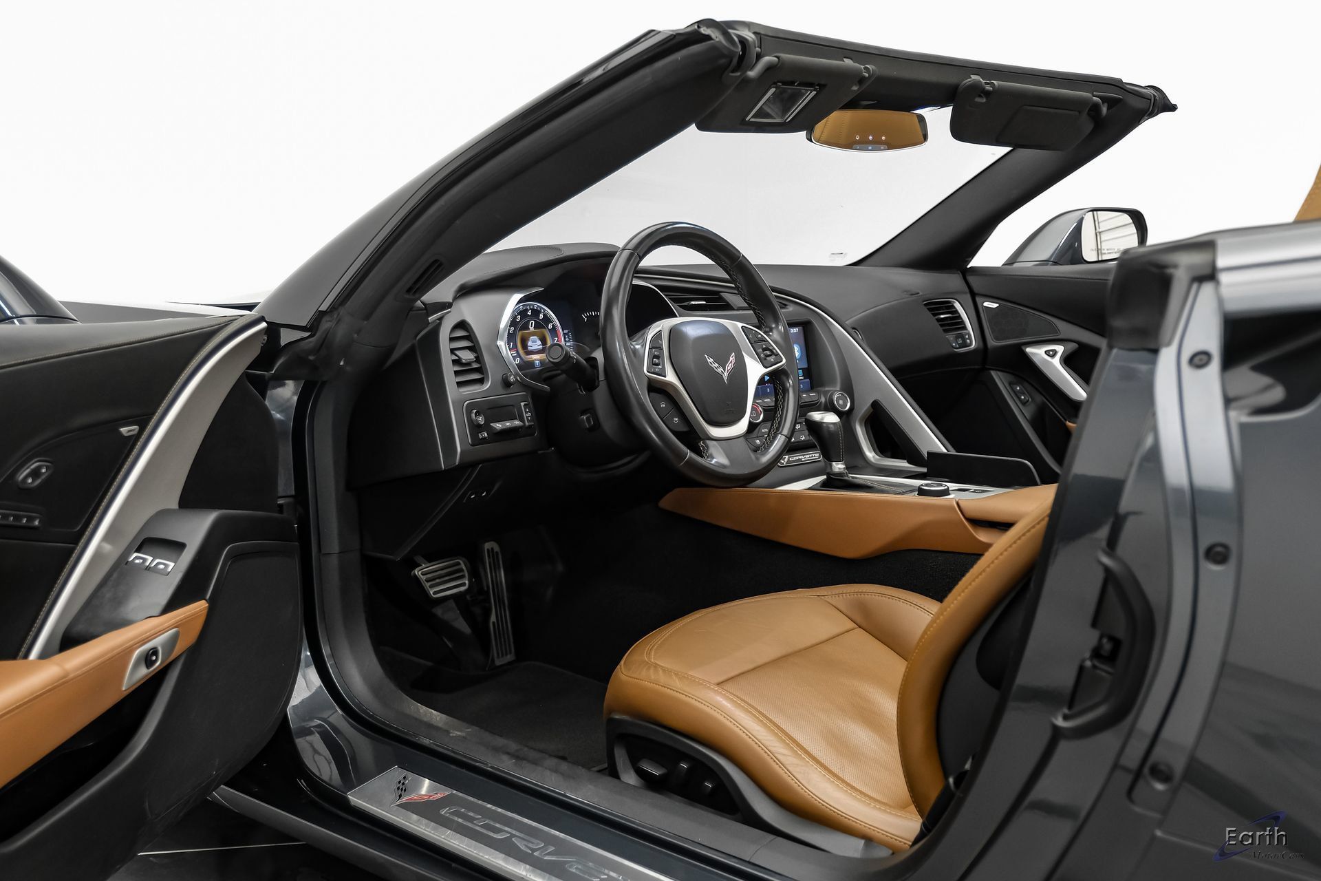 Used 2014 Chevrolet Corvette Stingray Convertible w/ 2LT Preferred Equipment Group RWD image 43