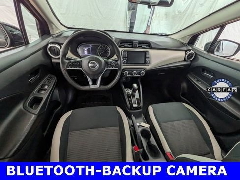 Used 2020 Nissan Versa SV w/ Trunk Package image 11