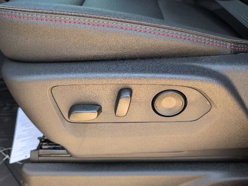 New 2026 Chevrolet Suburban RST w/ RST Capability Package AWD/4WD image 17