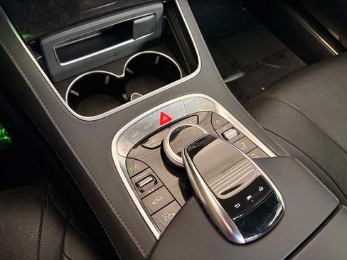 Used 2020 Mercedes-Benz S 450 Sedan image 26