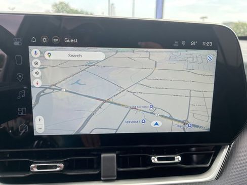 New 2026 Chevrolet Equinox LT w/ Convenience Package II image 21