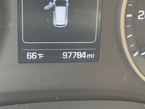 Used 2018 Hyundai Tucson Value FWD image 17