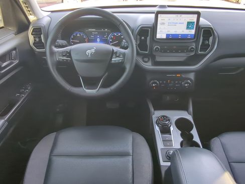 Certified 2021 Ford Bronco Sport Outer Banks image 14