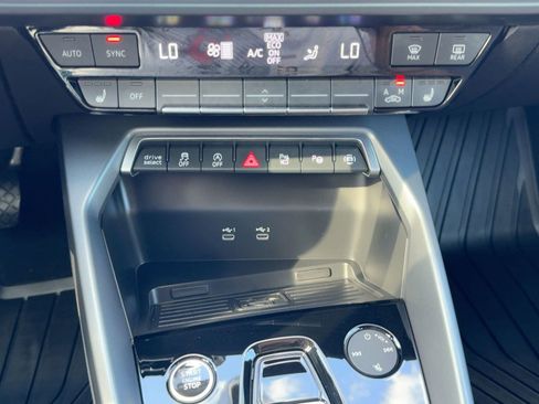 Certified 2025 Audi A3 2.0T Premium image 19