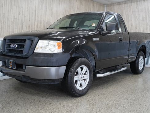 Used 2005 Ford F150 XL image 4