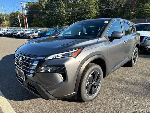 New 2026 Nissan Rogue SV image 3