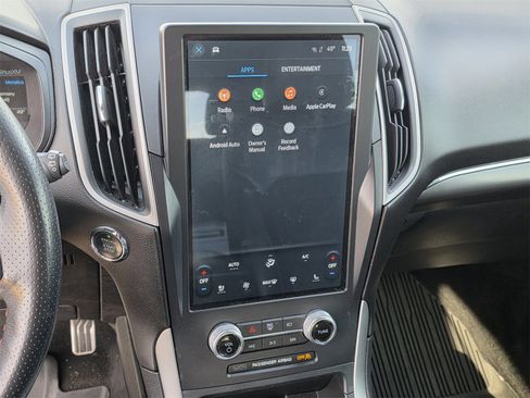 Used 2022 Ford Edge ST-Line image 13