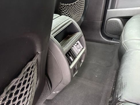 Used 2012 Cadillac SRX FWD image 17