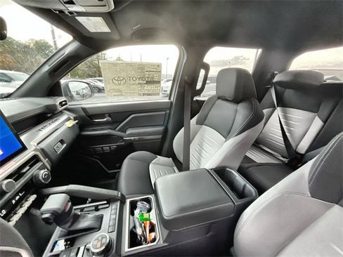 New 2025 Toyota Tacoma TRD Off-Road image 32