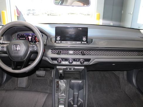 Used 2023 Honda Accord LX image 13