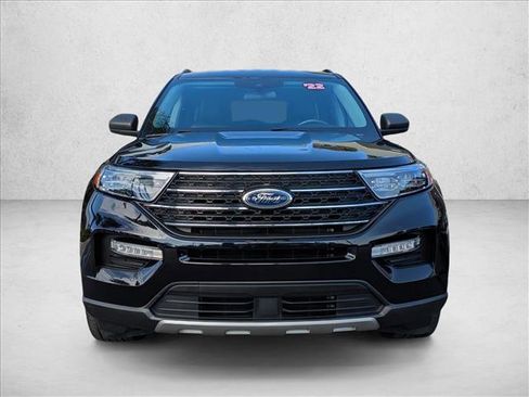 Certified 2022 Ford Explorer XLT w/ Equipment Group 202A image 2